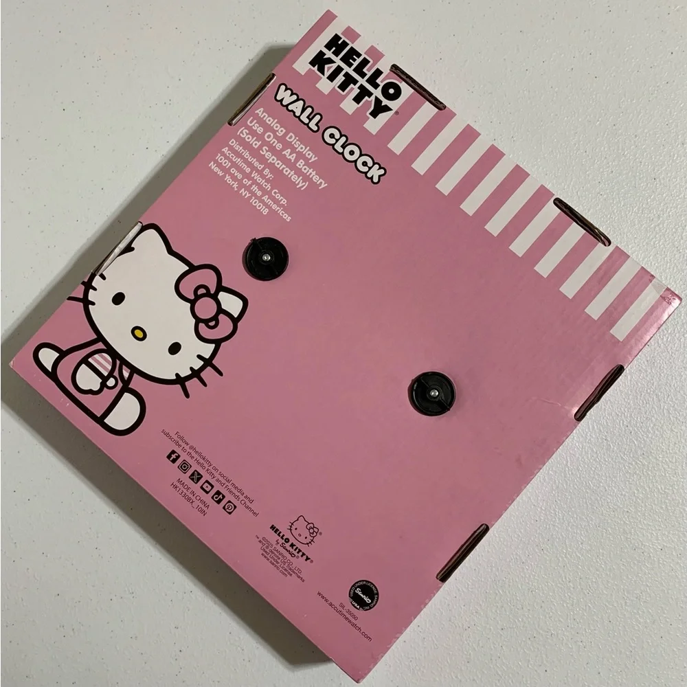 Hello Kitty by Sanrio Analog Wall Clock-New in Box